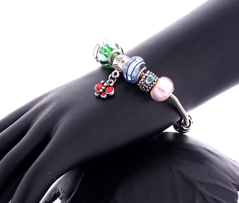 Vogue Crafts & Designs Pvt. Ltd. manufactures Butterfly Charm Bracelet at wholesale price.