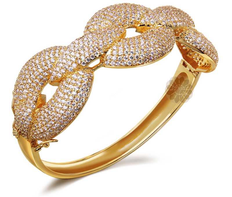 Vogue Crafts & Designs Pvt. Ltd. manufactures Royal Wedding Bangle at wholesale price.