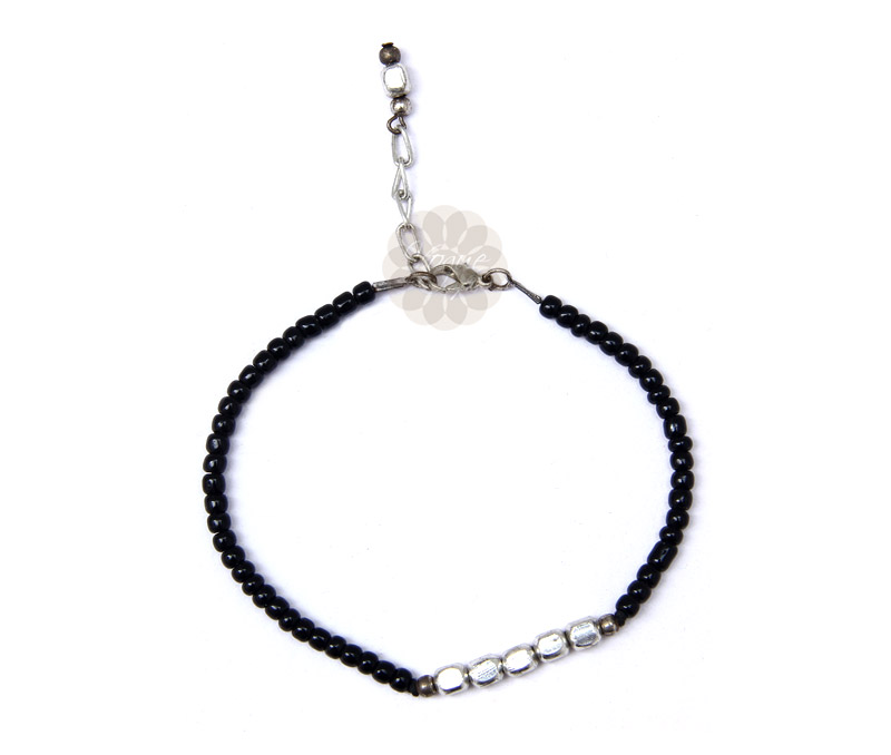 Vogue Crafts & Designs Pvt. Ltd. manufactures Silver and Black Bead Anklet at wholesale price.