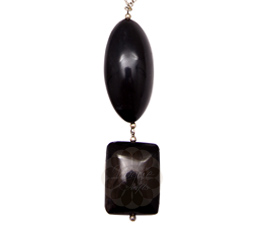 Vogue Crafts and Designs Pvt. Ltd. manufactures Bold Black Pendant at wholesale price.