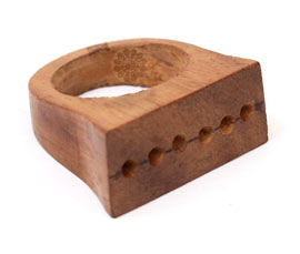 Vogue Crafts and Designs Pvt. Ltd. manufactures Sophisticated Brown Ring at wholesale price.