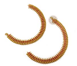 Vogue Crafts and Designs Pvt. Ltd. manufactures Vibrant Red Colored Anklet at wholesale price.