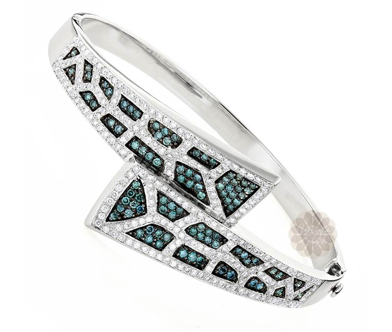 Vogue Crafts & Designs Pvt. Ltd. manufactures Elegant Edged Silver Handcuff at wholesale price.