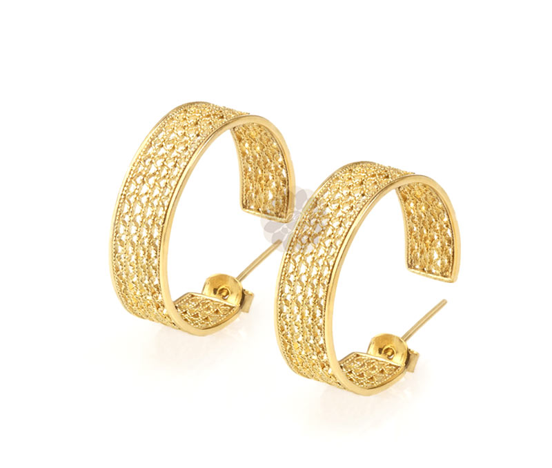 Vogue Crafts & Designs Pvt. Ltd. manufactures Thick Gold Plated Earrings at wholesale price.