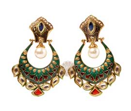 Vogue Crafts and Designs Pvt. Ltd. manufactures Royal Tradition Earrings at wholesale price.