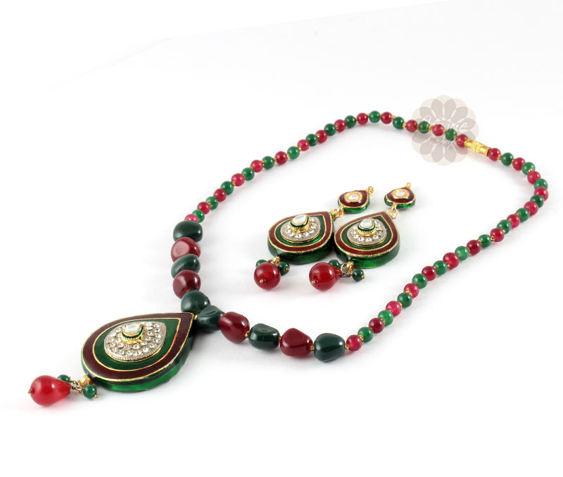 Vogue Crafts & Designs Pvt. Ltd. manufactures Favourite Multicolor Meenakari Necklace at wholesale price.