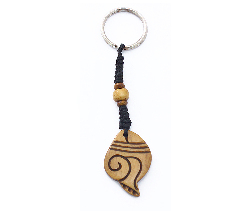Vogue Crafts & Designs Pvt. Ltd. manufactures Conch Shell Keyring at wholesale price.