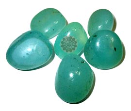 Vogue Crafts and Designs Pvt. Ltd. manufactures green onyx at wholesale price.