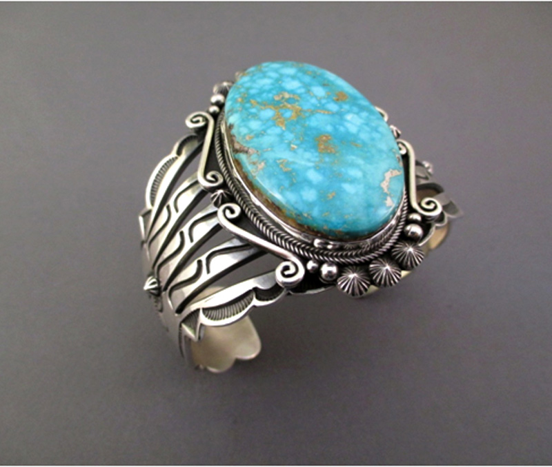 Vogue Crafts & Designs Pvt. Ltd. manufactures Turquoise Stone Thick Silver Cuff at wholesale price.