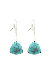 Vogue Crafts and Designs Pvt. Ltd. manufactures Turquoise Stone Silver Earrings at wholesale price.