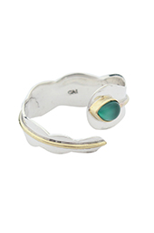 Vogue Crafts and Designs Pvt. Ltd. manufactures Green Stone Bypass Silver Ring at wholesale price.