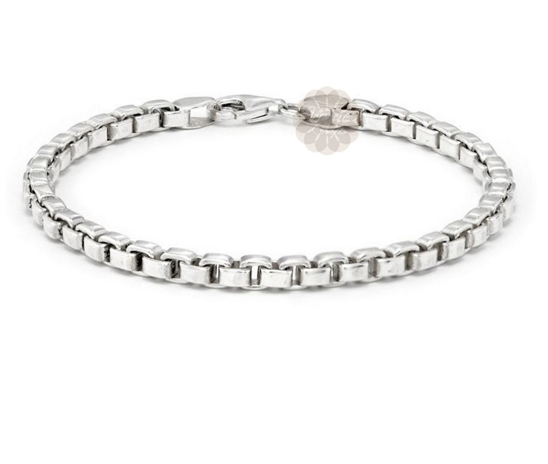 Vogue Crafts & Designs Pvt. Ltd. manufactures Sterling Silver Link Bracelet at wholesale price.