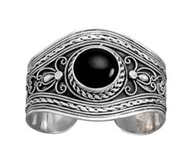 Vogue Crafts and Designs Pvt. Ltd. manufactures Black Stone Silver Cuff at wholesale price.