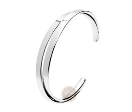 Vogue Crafts and Designs Pvt. Ltd. manufactures Classic Sterling Silver Cuff at wholesale price.
