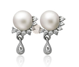 Vogue Crafts and Designs Pvt. Ltd. manufactures Silver Teardrop Pearl Earrings at wholesale price.