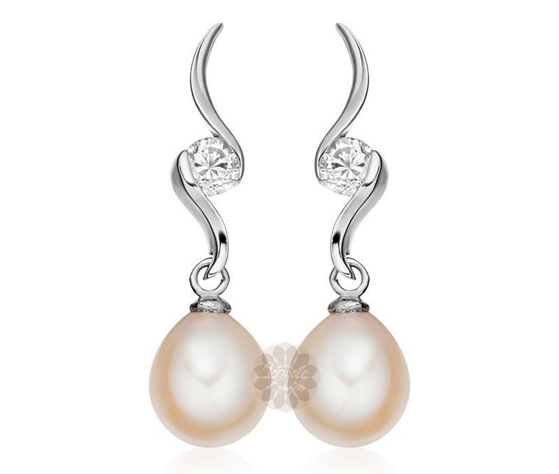 Vogue Crafts & Designs Pvt. Ltd. manufactures Teardrop Pearl Silver Earrings at wholesale price.