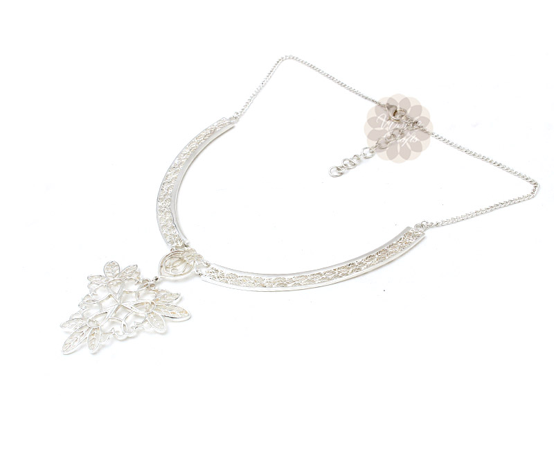 Vogue Crafts & Designs Pvt. Ltd. manufactures Floral Filigree Silver Necklace at wholesale price.