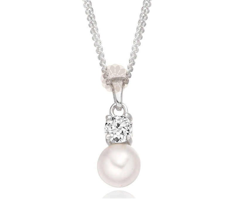 Vogue Crafts & Designs Pvt. Ltd. manufactures Pearl and Stone Silver Pendant at wholesale price.
