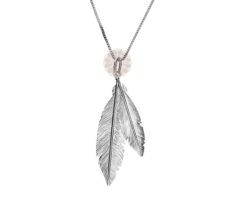Vogue Crafts & Designs Pvt. Ltd. manufactures Twin Feather Silver Pendant at wholesale price.
