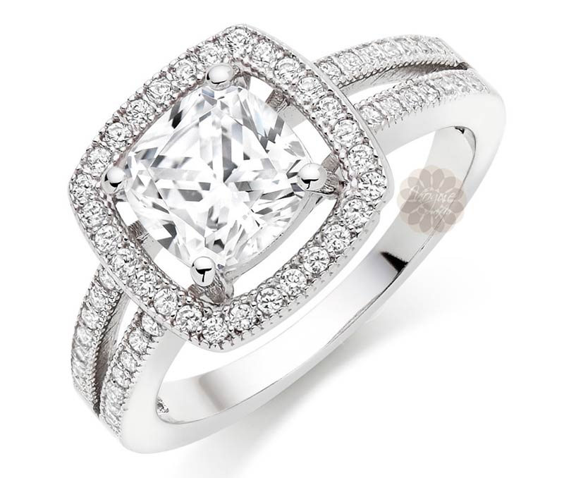 Vogue Crafts & Designs Pvt. Ltd. manufactures Designer Stone Cluster Ring at wholesale price.