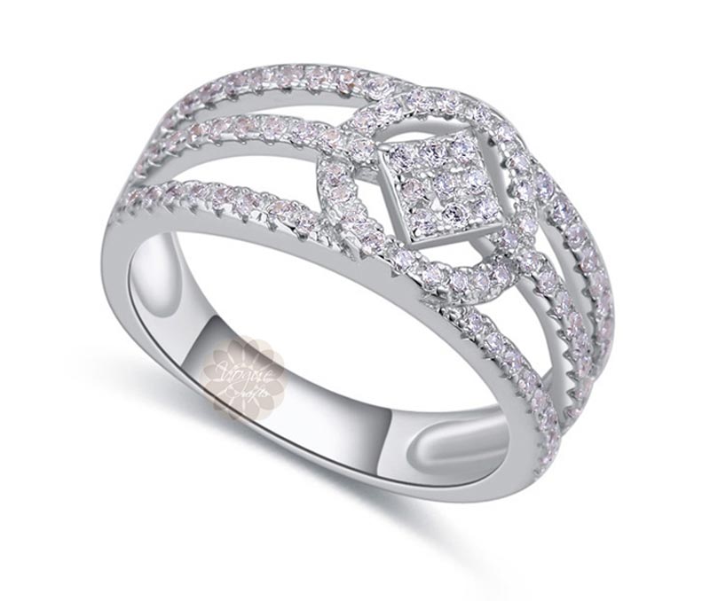 Vogue Crafts & Designs Pvt. Ltd. manufactures Sterling Silver Three Line Ring at wholesale price.